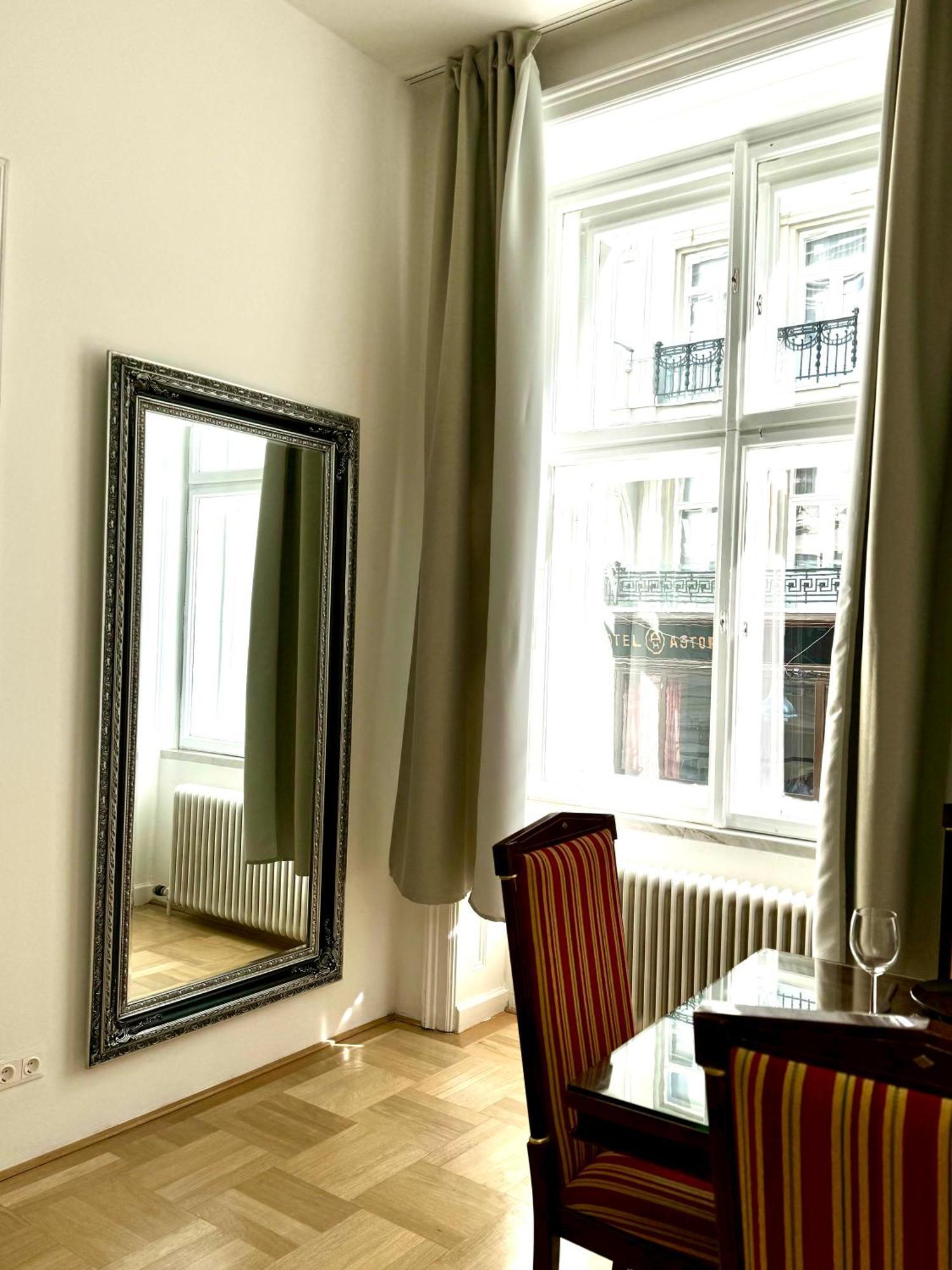 Opera Vienna Apartment 145 M2 Εξωτερικό φωτογραφία