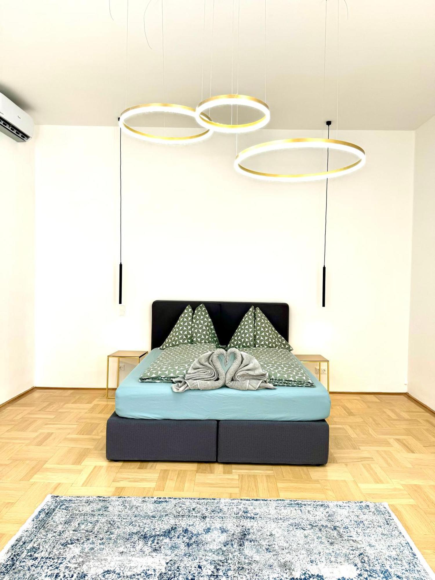 Opera Vienna Apartment 145 M2 Εξωτερικό φωτογραφία